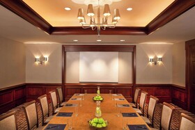 Hilton Short Hills