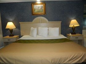 Village Inn and Suites