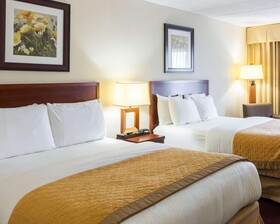 Clarion Hotel