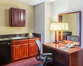 Clarion Hotel