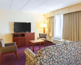 Clarion Hotel