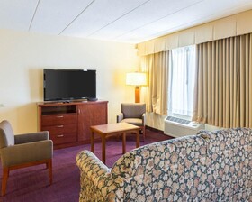 Clarion Hotel