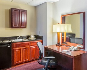 Clarion Hotel
