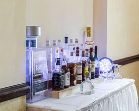 Clarion Hotel