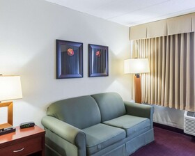 Clarion Hotel