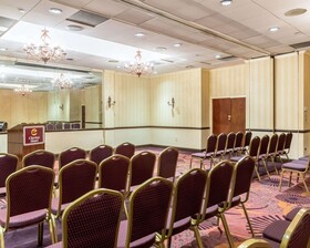 Clarion Hotel