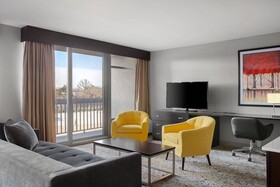 Delta Hotels Somerset