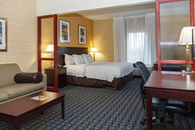 Fairfield Inn & Suites Somerset