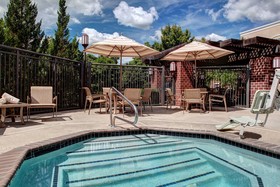 Hyatt House Branchburg / Bridgewater