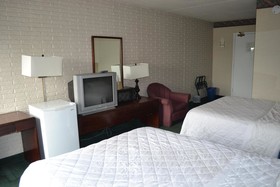 Red Carpet Inn & Suites