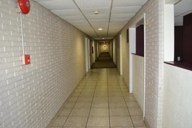 Red Carpet Inn & Suites