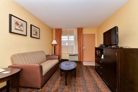 Latitude Suites Tinton Falls Eatontown/BW Premier Collection