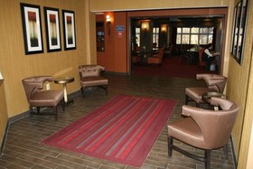 Holiday Inn Express & Suites