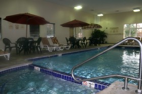 Holiday Inn Express & Suites