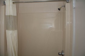 Atlantic Inn and Suites - Wall Township