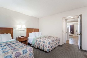Sands Motel
