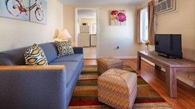 Daytona Inn And Suites