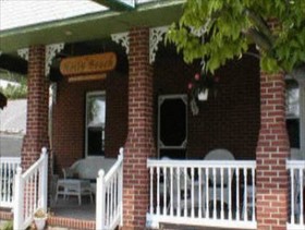 Holly Beach Hotel B&B