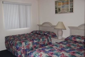 Roman Holiday Motel