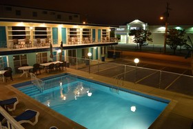 Royal Court Motel