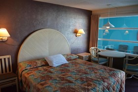 Royal Court Motel