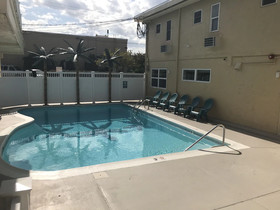 Seahorse Inn