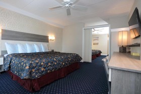 Adventurer Oceanfront Inn