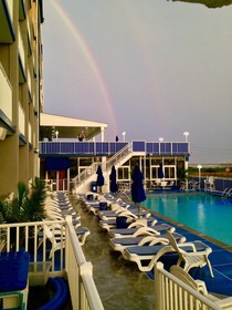 Adventurer Oceanfront Inn