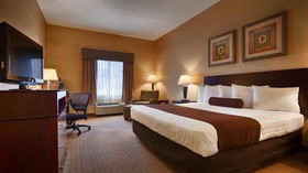 Holiday Inn Express & Suites Williamstown - Glassboro