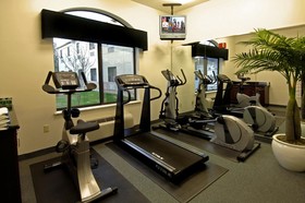 Holiday Inn Express & Suites Williamstown - Glassboro