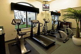 Holiday Inn Express & Suites Williamstown - Glassboro