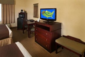 Holiday Inn Express & Suites Williamstown - Glassboro