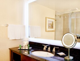 Hilton Woodcliff Lake