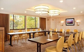Hilton Woodcliff Lake