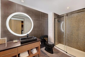 Element New York Wood-Ridge