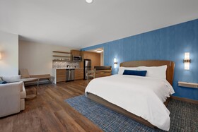 Element New York Wood-Ridge