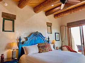 The Grand Hacienda Bed And Breakfast