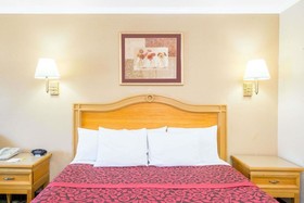 Days Inn by Wyndham Alamogordo