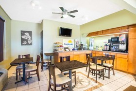 Days Inn by Wyndham Alamogordo