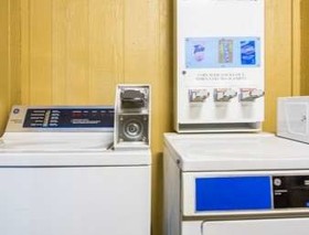 Days Inn by Wyndham Alamogordo