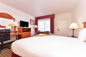 The Classic Desert Aire Hotel