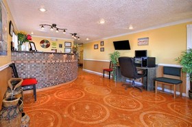 Super 8 by Wyndham Alamogordo