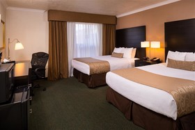 Best Western Airport Albuquerque InnSuites Hotel & Suites