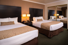 Best Western Airport Albuquerque InnSuites Hotel & Suites