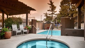 Best Western Airport Albuquerque InnSuites Hotel & Suites