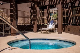 Best Western Airport Albuquerque InnSuites Hotel & Suites