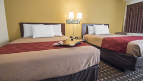 Super 8 by Wyndham Albuquerque Downtown