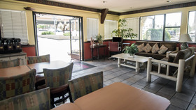 Super 8 by Wyndham Albuquerque Downtown