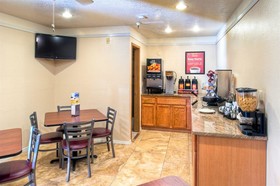 Econo Lodge Midtown