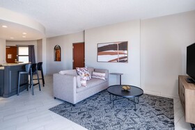 Embassy Suites Albuquerque - Hotel & Spa